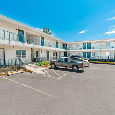 Pullman Garden Inn Exterior photo
